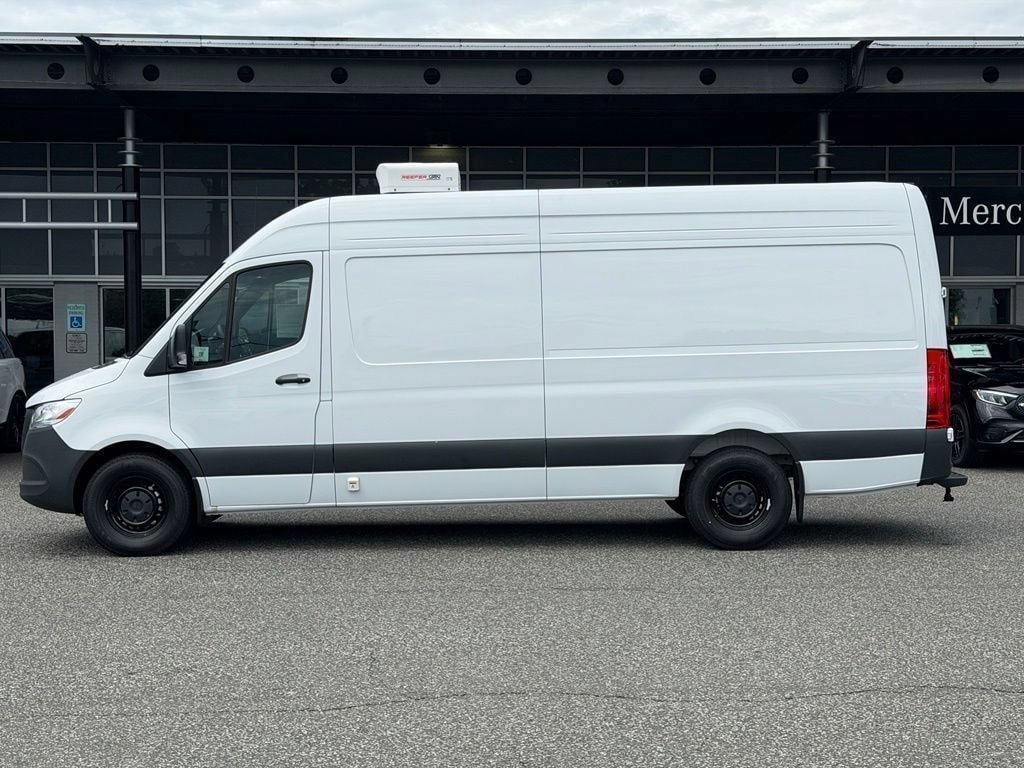 New 2026 Mercedes-Benz Sprinter 2500 High Roof 4-Cyl Diesel HO Van Cargo Van