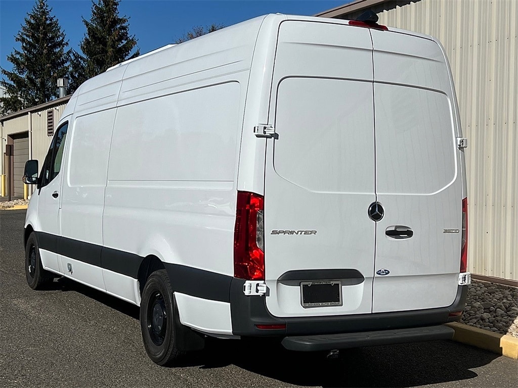 New 2025 Mercedes-Benz Sprinter 2500 High Roof 4-Cyl Diesel HO Van Cargo Van