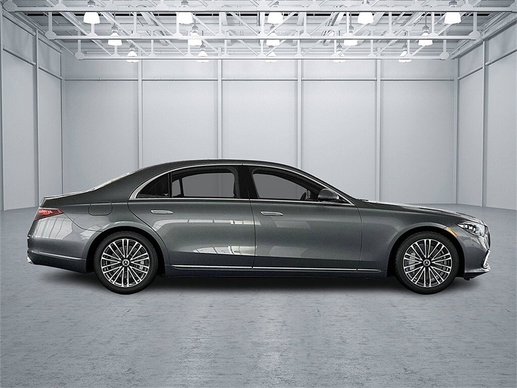 2024 Mercedes Benz S 580 4MATIC photo 2