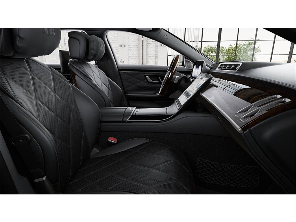 2026 Mercedes Benz S 680 4MATIC Maybach photo 4