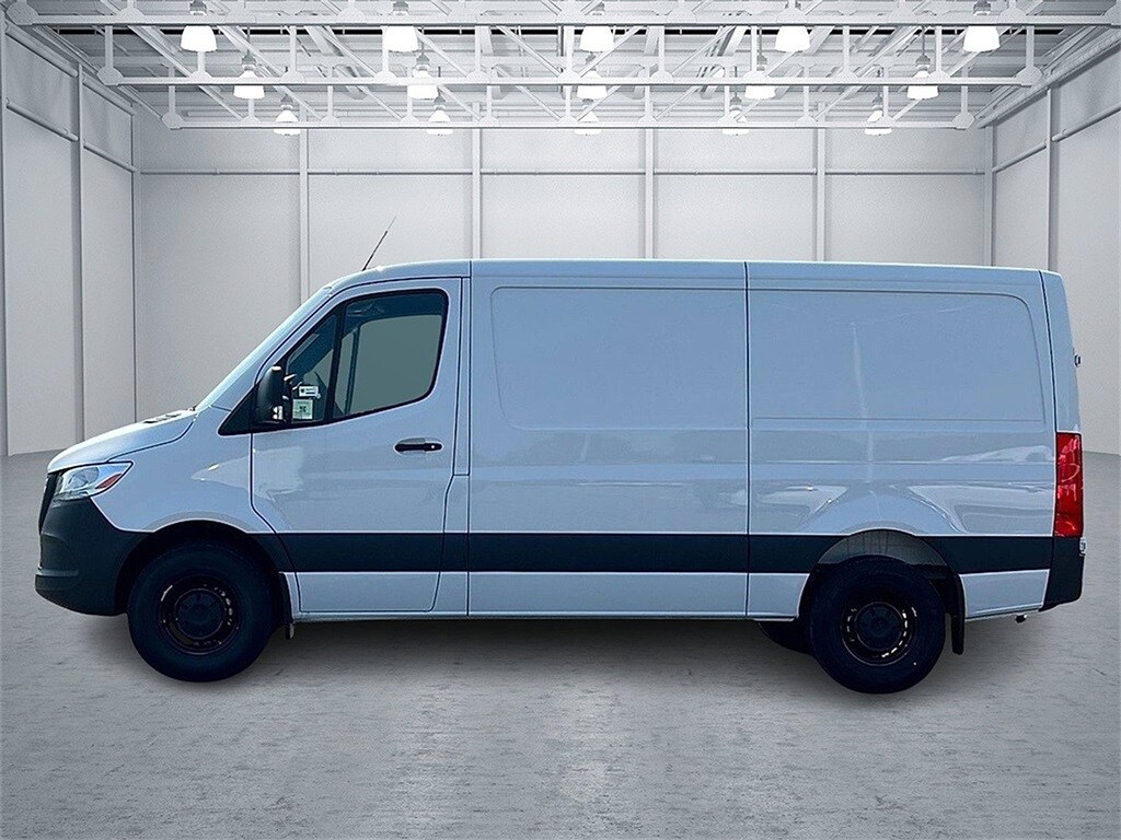 New 2025 Mercedes-Benz Sprinter 2500 Standard Roof 4-Cyl Diesel Van Cargo Van