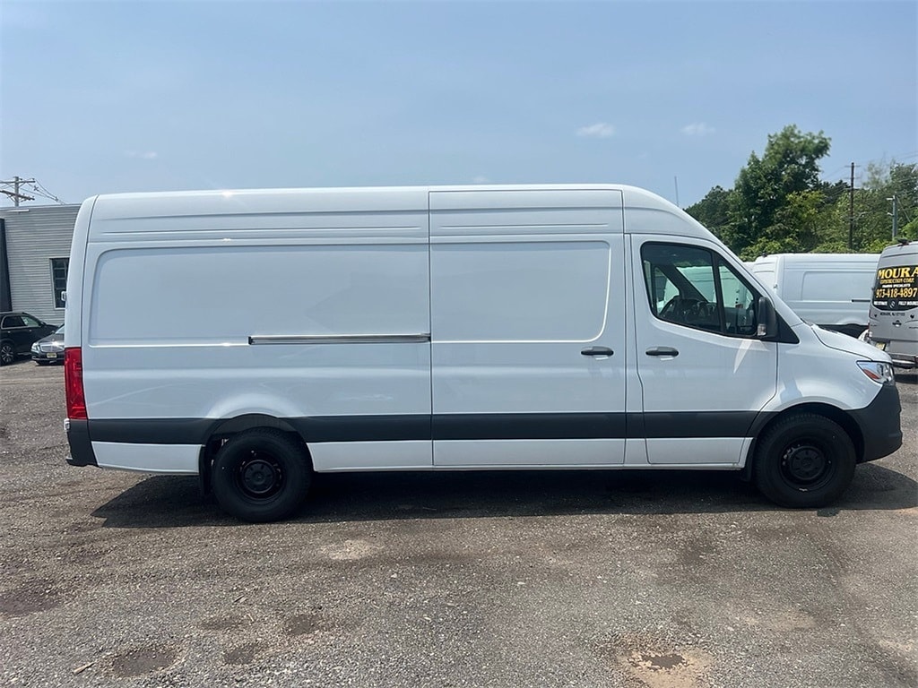 Used 2025 Mercedes-Benz Sprinter 2500 High Roof 4-Cyl Diesel HO Van Cargo Van