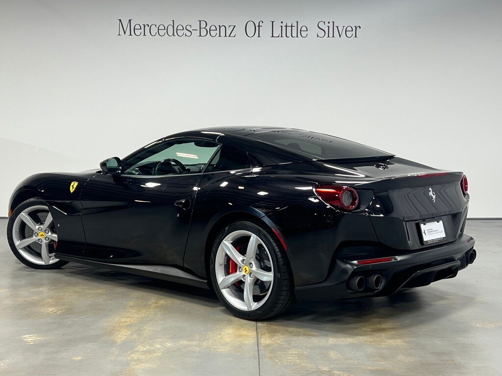 2020 Ferrari Portofino Base photo 3