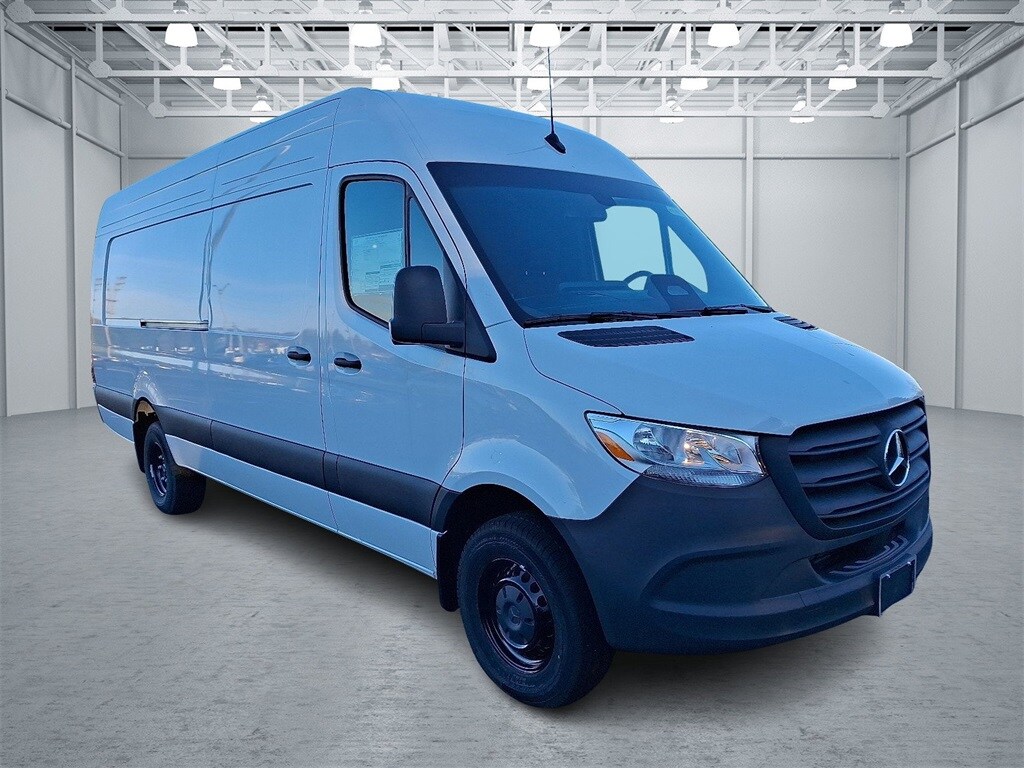 New 2025 Mercedes-Benz Sprinter 3500 High Roof 4-Cyl Diesel HO Van Extended Cargo Van