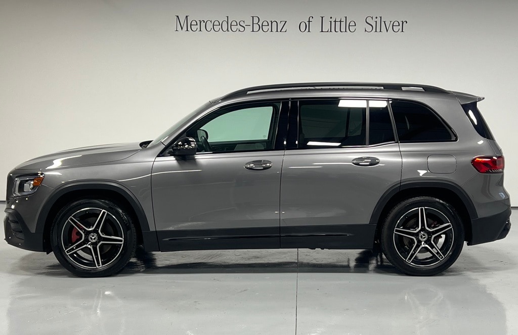 2021 Mercedes Benz GLB 250 4MATIC photo 2