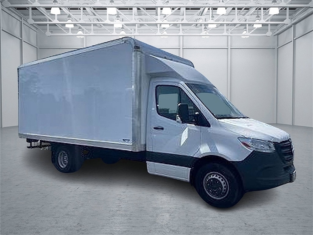 New 2024 Mercedes-Benz Sprinter 4500 Chassis Standard Roof 4-Cyl Diesel HO Truck