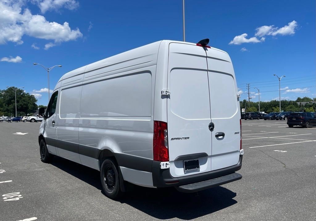 New 2026 Mercedes-Benz Sprinter 2500 Standard Roof 4-Cyl Diesel HO Van Cargo Van