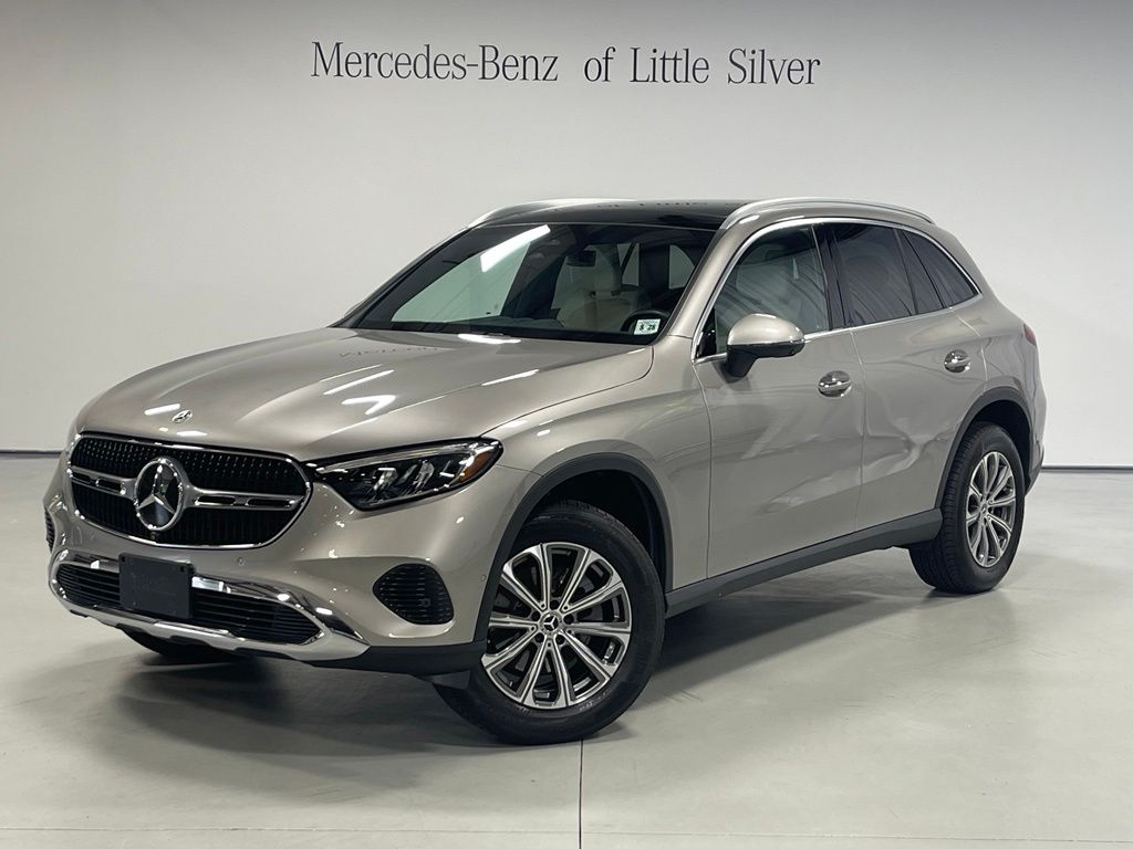 2023 Mercedes-Benz GLC