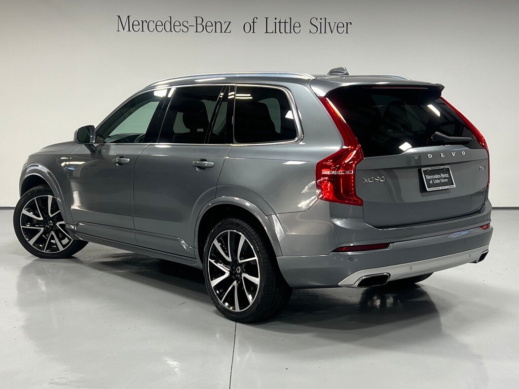 2020 Volvo XC90 T6 Momentum photo 2
