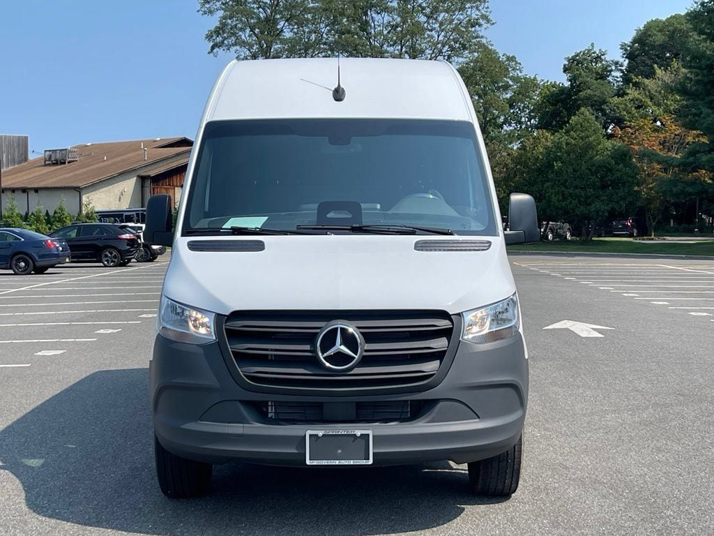 New 2025 Mercedes-Benz Sprinter 2500 Standard Roof 4-Cyl Diesel Van Cargo Van