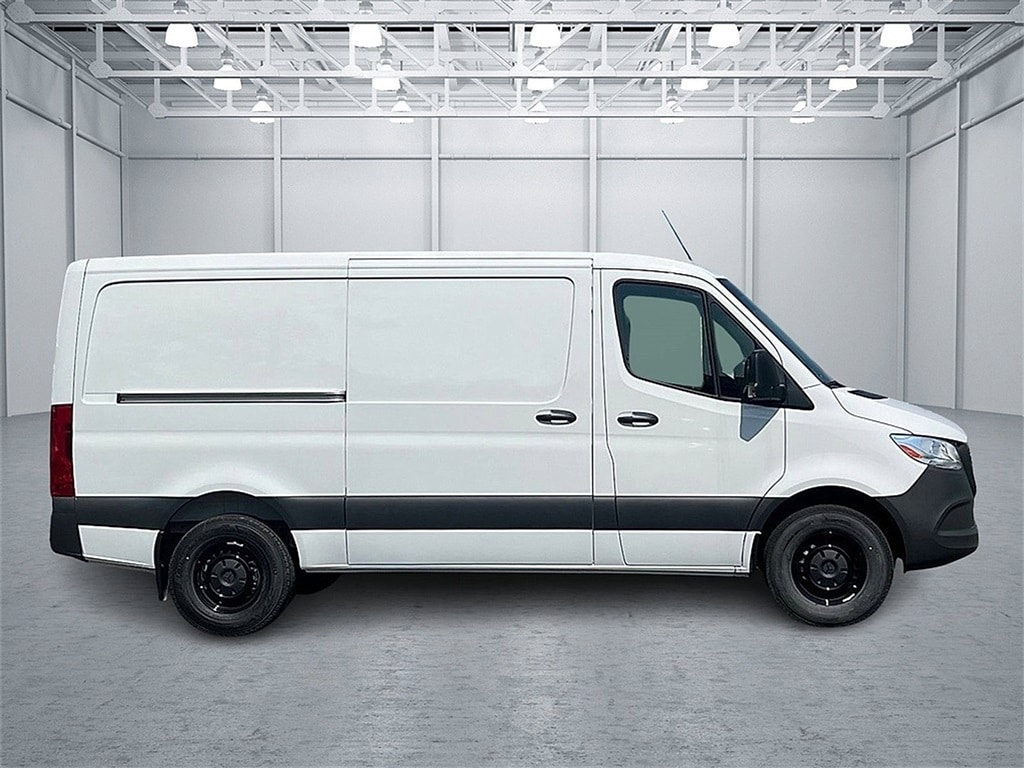 New 2025 Mercedes-Benz Sprinter 2500 Standard Roof 4-Cyl Diesel Van Cargo Van