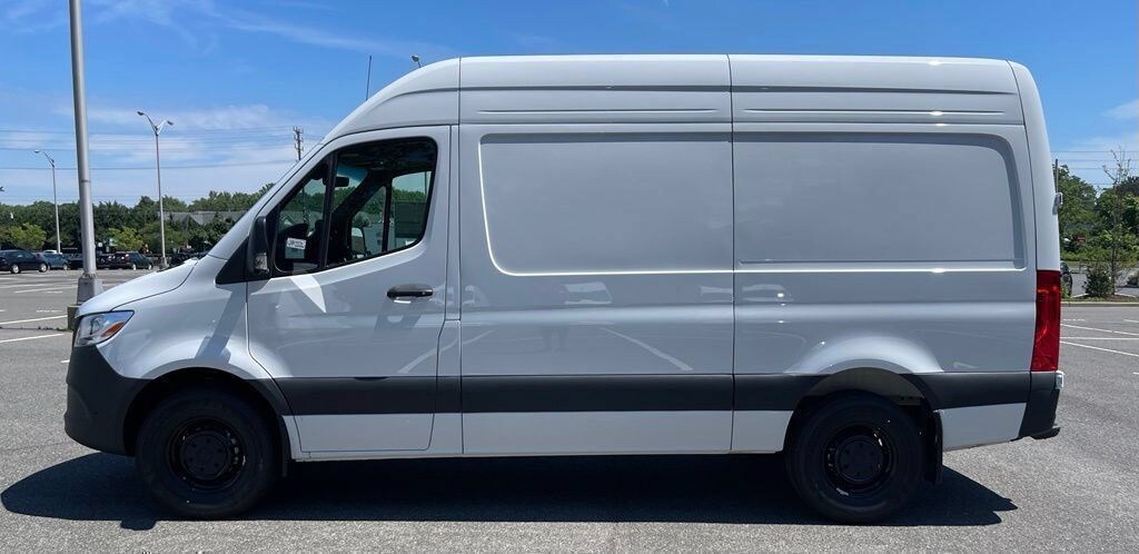 New 2026 Mercedes-Benz Sprinter 2500 Standard Roof 4-Cyl Diesel HO Van Cargo Van