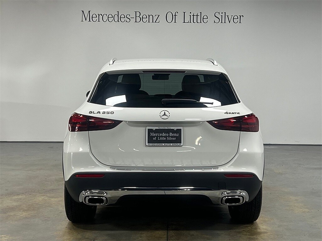 2025 Mercedes Benz GLA 250 4MATIC photo 4