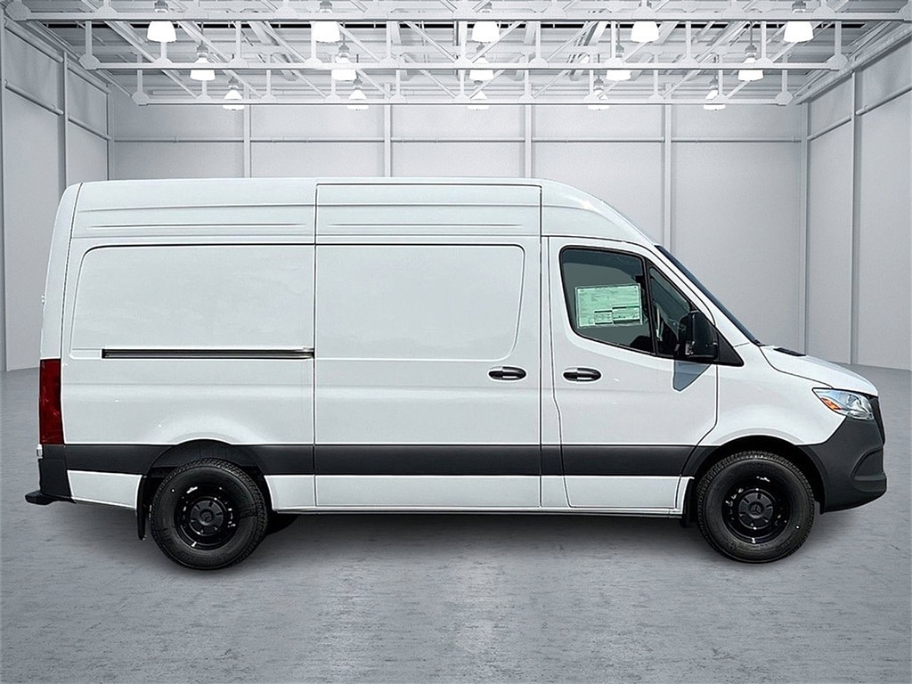 New 2025 Mercedes-Benz Sprinter 2500 Standard Roof 4-Cyl Diesel HO Van Cargo Van