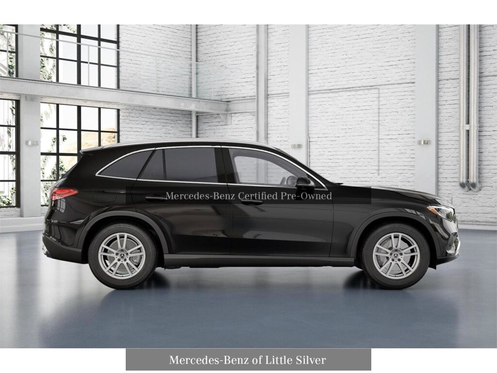 2026 Mercedes Benz GLC 300 4MATIC photo 2