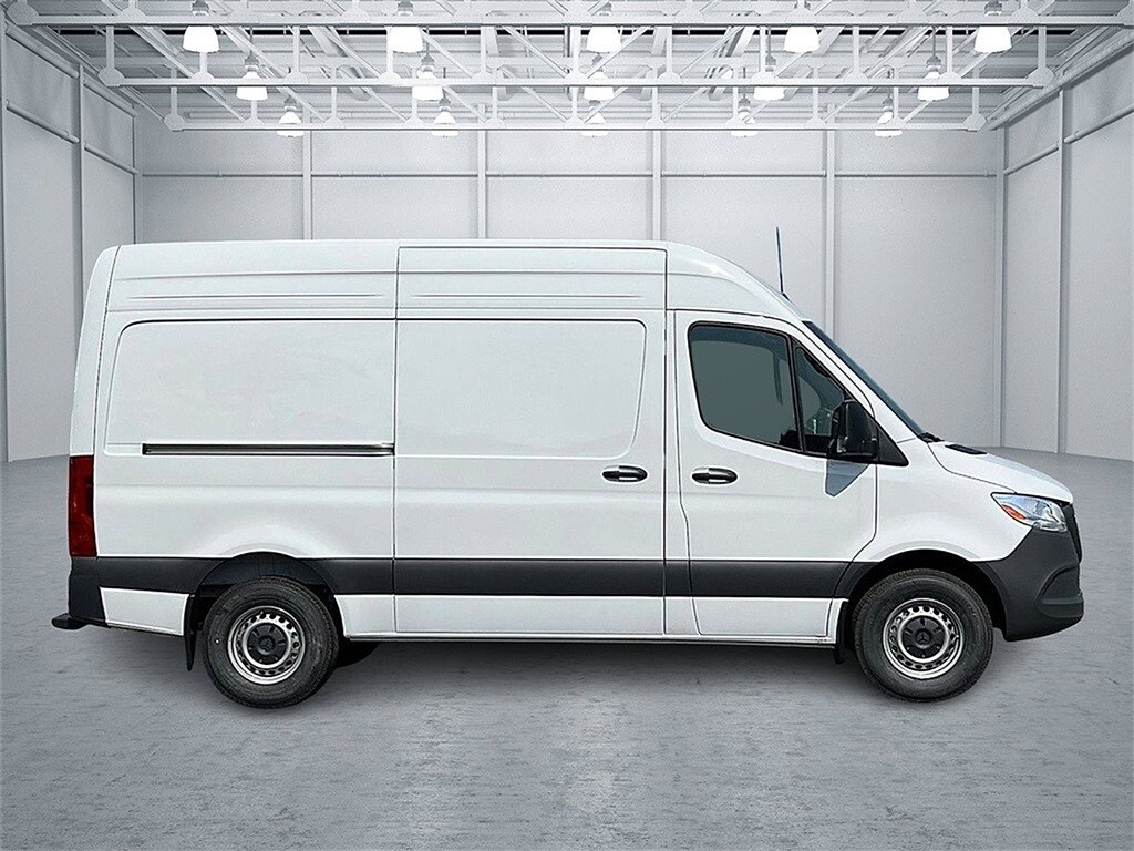 New 2025 Mercedes-Benz Sprinter 2500 Standard Roof 4-Cyl Diesel HO Van Cargo Van