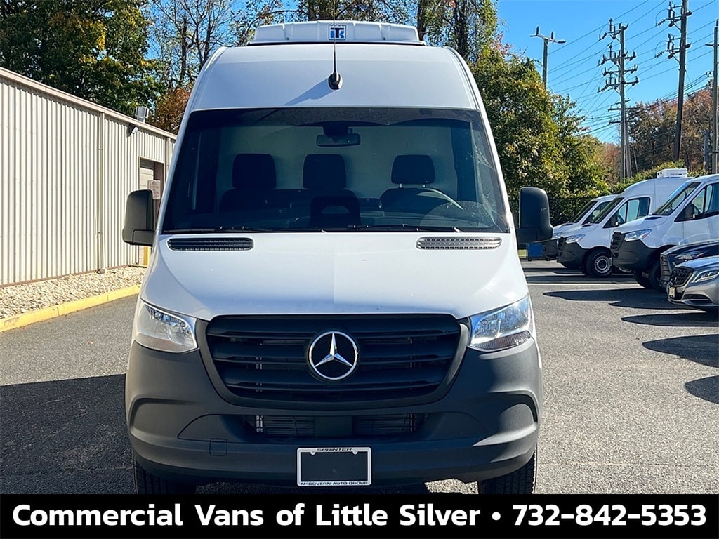 New 2025 Mercedes-Benz Sprinter 2500 High Roof 4-Cyl Diesel HO Van Cargo Van