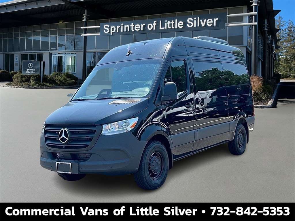 New 2025 Mercedes-Benz Sprinter 2500 Standard Roof 4-Cyl Diesel HO Van Passenger Van