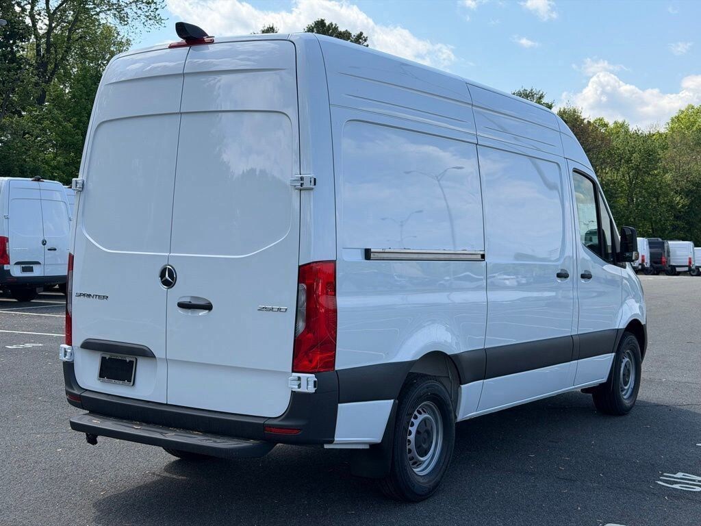 New 2026 Mercedes-Benz Sprinter 2500 Standard Roof 4-Cyl Diesel HO Van Cargo Van
