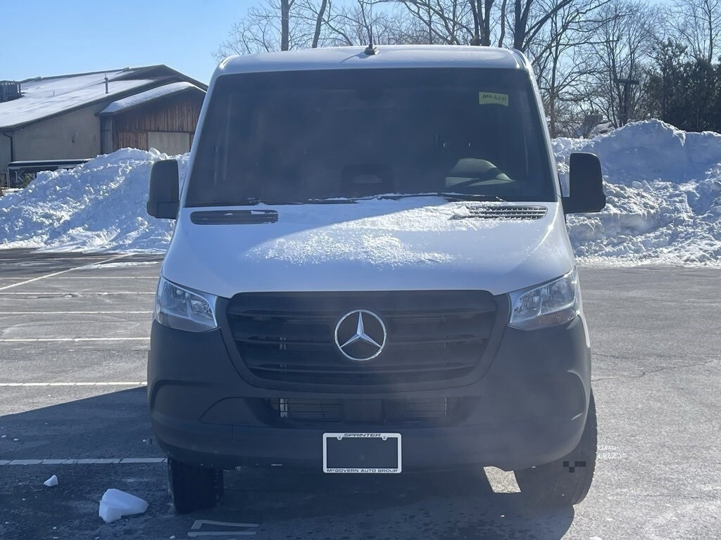 New 2025 Mercedes-Benz Sprinter 2500 Standard Roof 4-Cyl Diesel Van Cargo Van