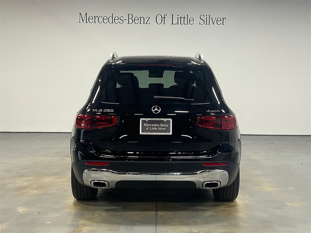 Certified 2024 Mercedes-Benz GLB 4MATIC SUV