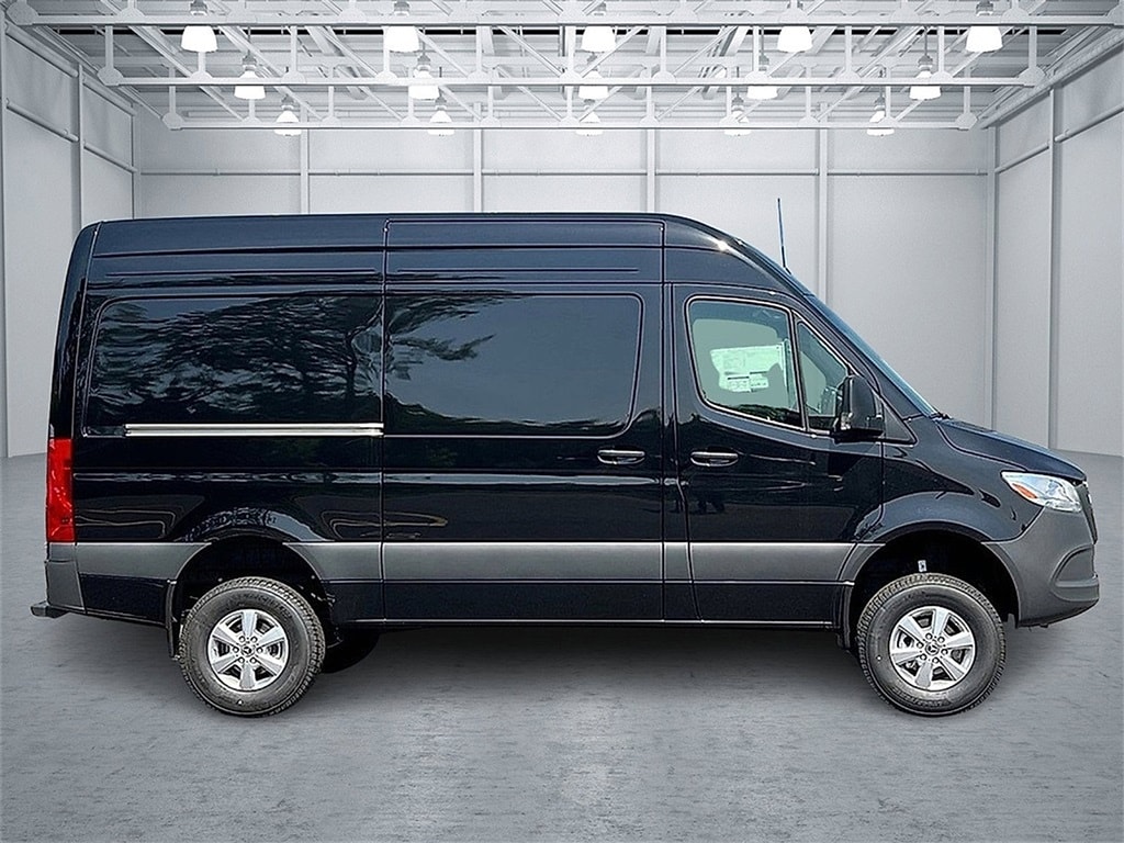 New 2025 Mercedes-Benz Sprinter 2500 Standard Roof 4-Cyl Diesel HO Van Cargo Van