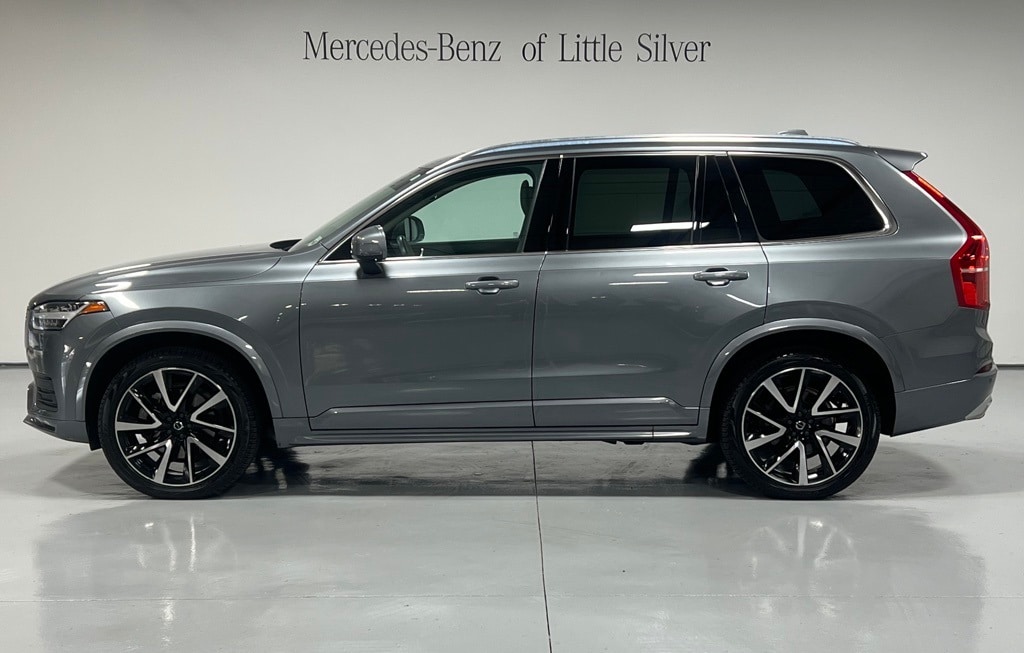 Used 2020 Volvo XC90 T6 Momentum 6 Passenger SUV