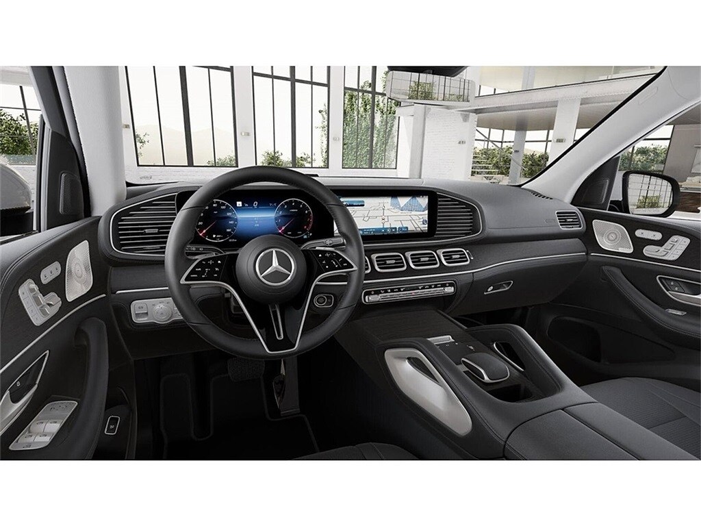 2026 Mercedes Benz GLE 450 4MATIC photo 3