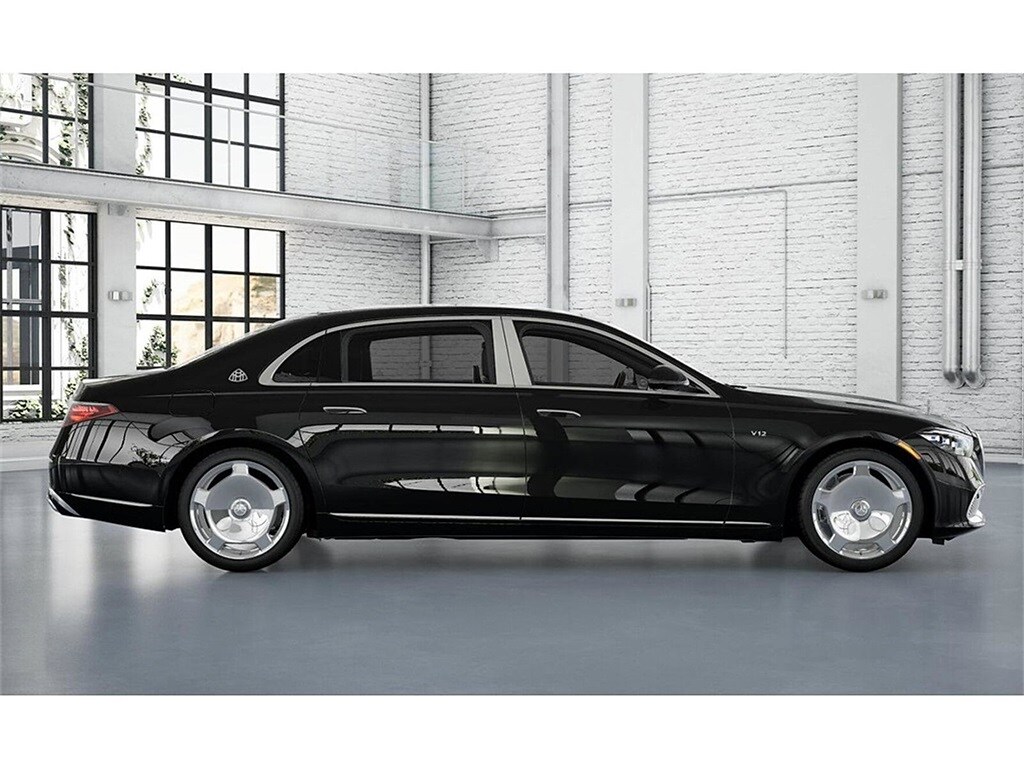 2026 Mercedes Benz S 680 4MATIC Maybach photo 2