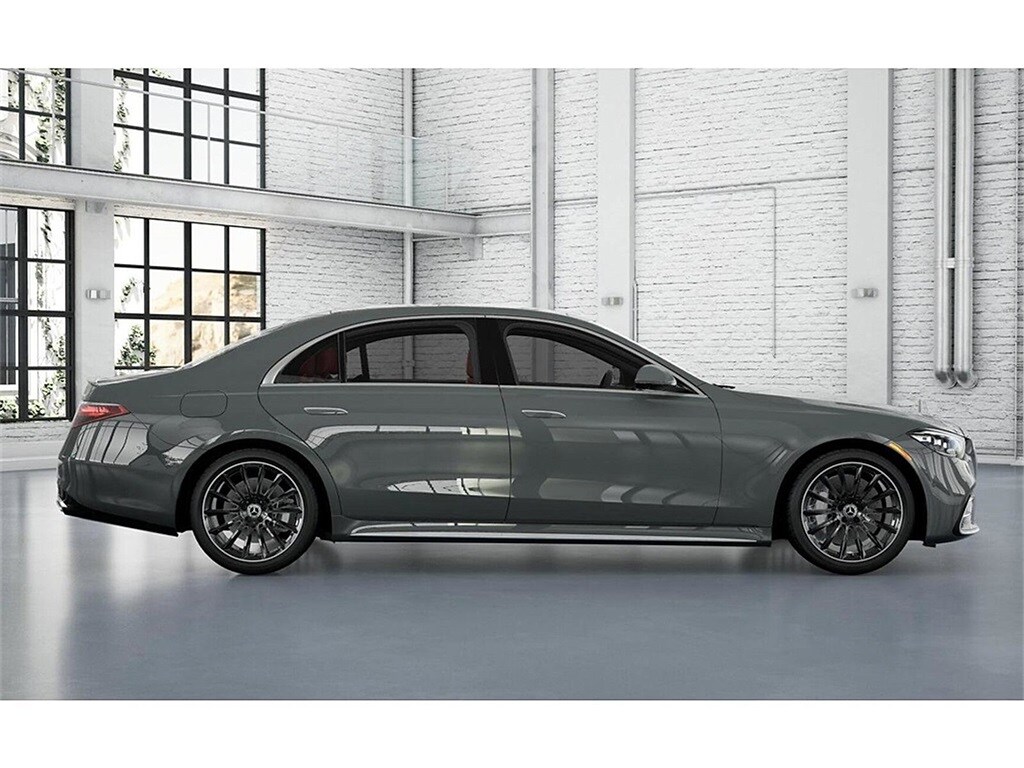 2026 Mercedes Benz S 580 4MATIC photo 2