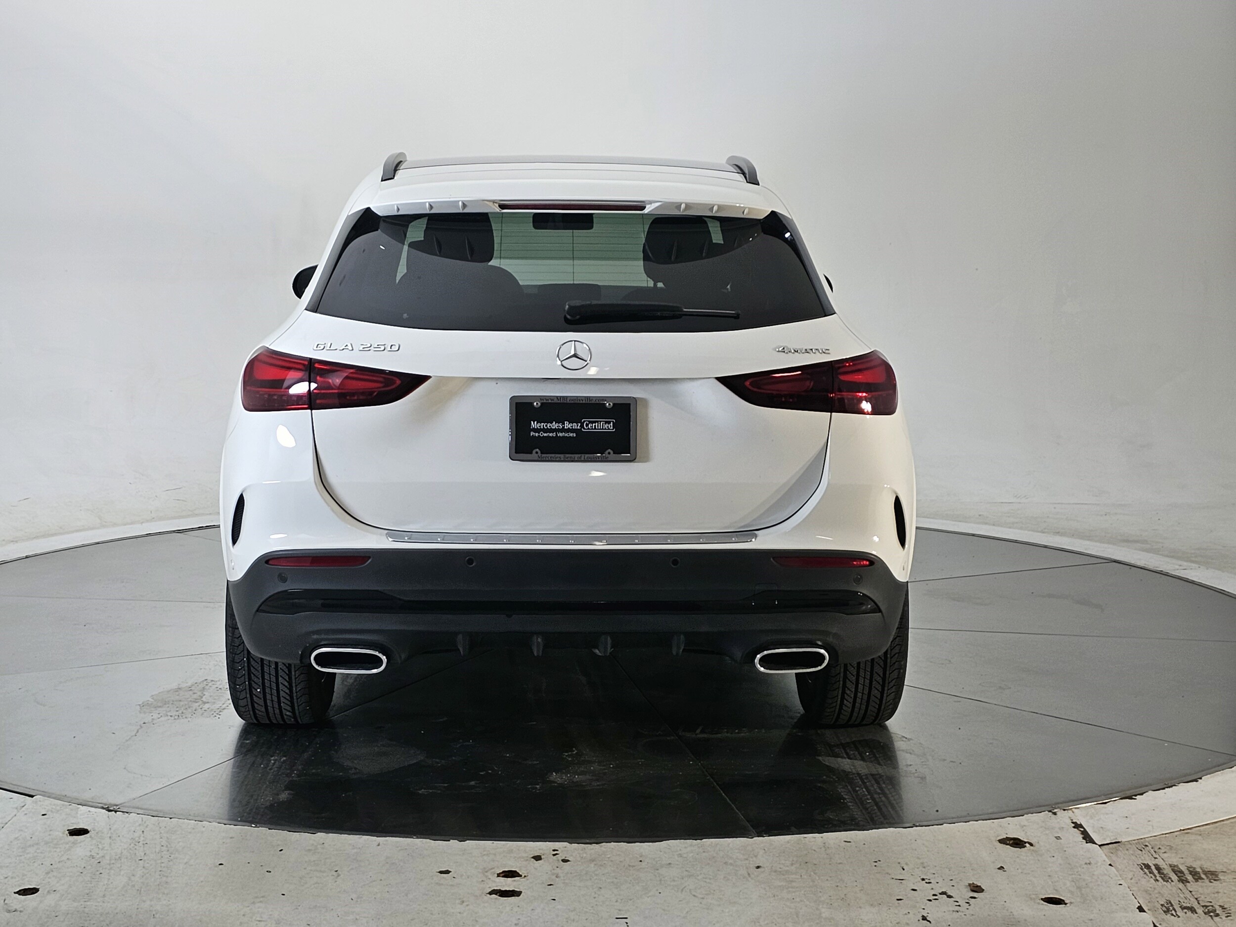 2025 Mercedes Benz GLA 250 4MATIC photo 4