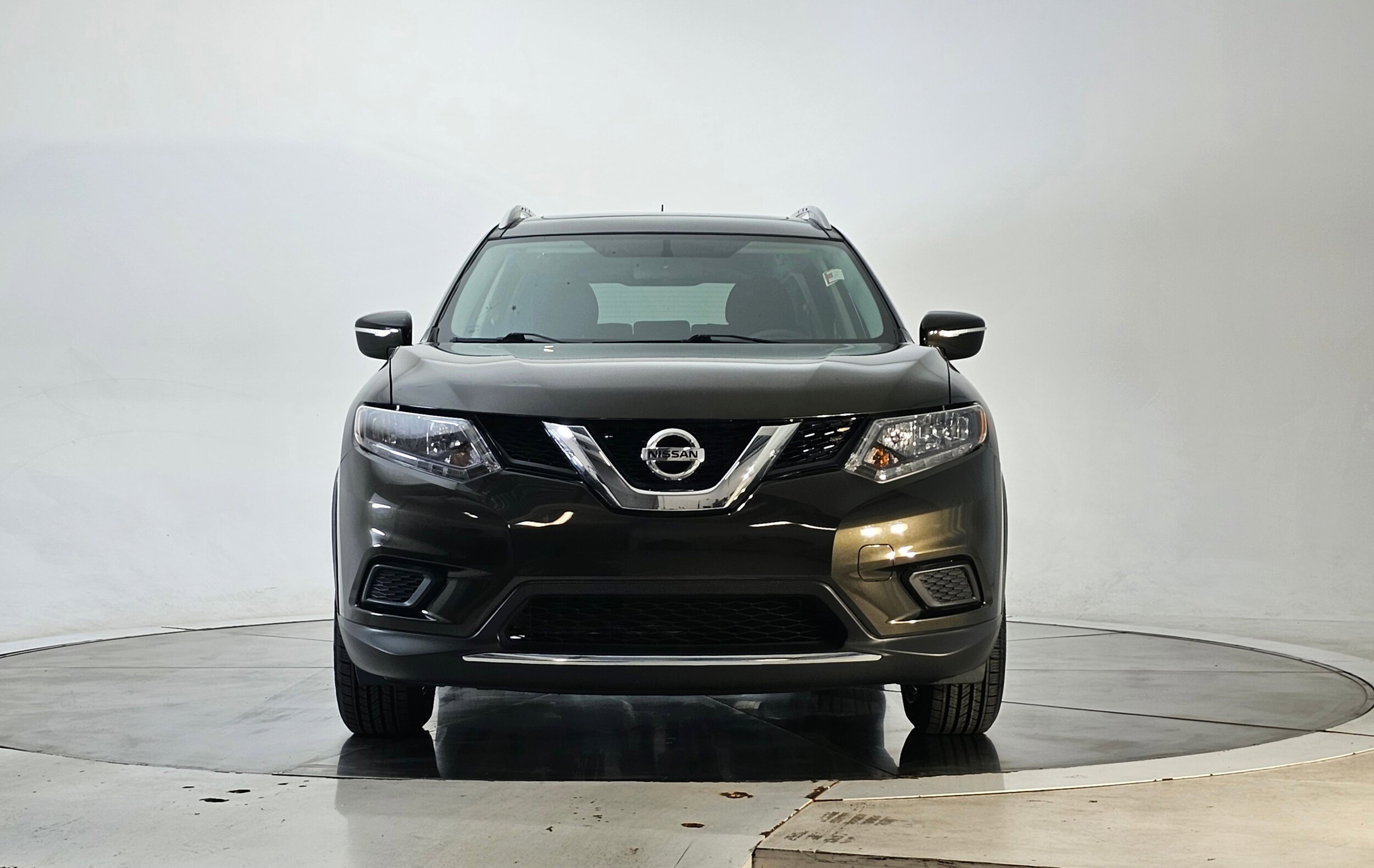 2015 Nissan Rogue SV photo 4