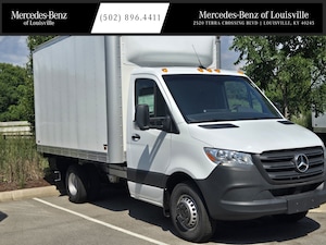 2024 Mercedes-Benz Sprinter Cab Chassis Standard Roof Truck