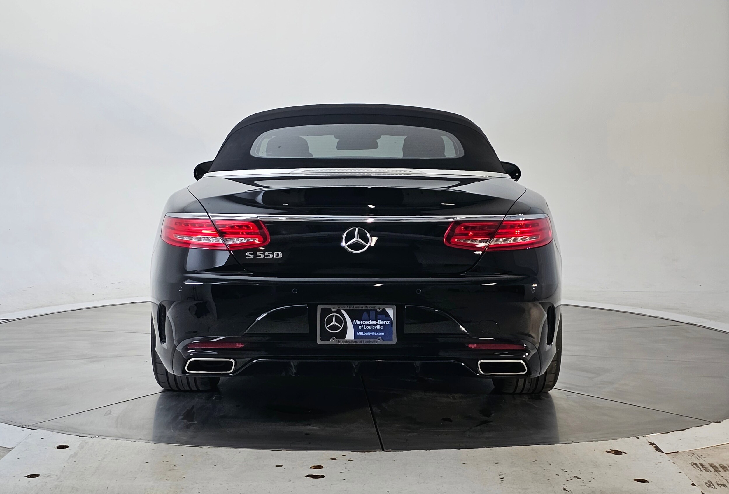 2017 Mercedes Benz S 550 photo 3