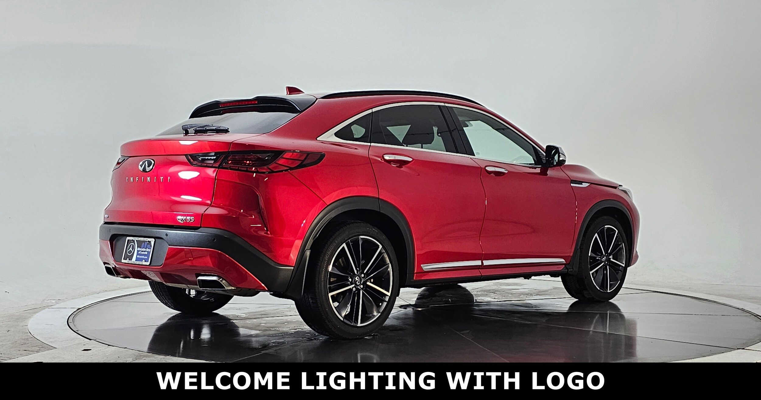 2023 Infiniti QX55 Sensory photo 2