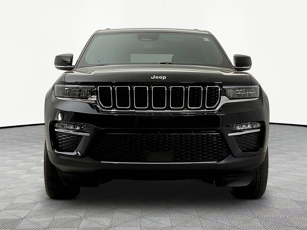 Used 2025 Jeep Grand Cherokee Limited SUV