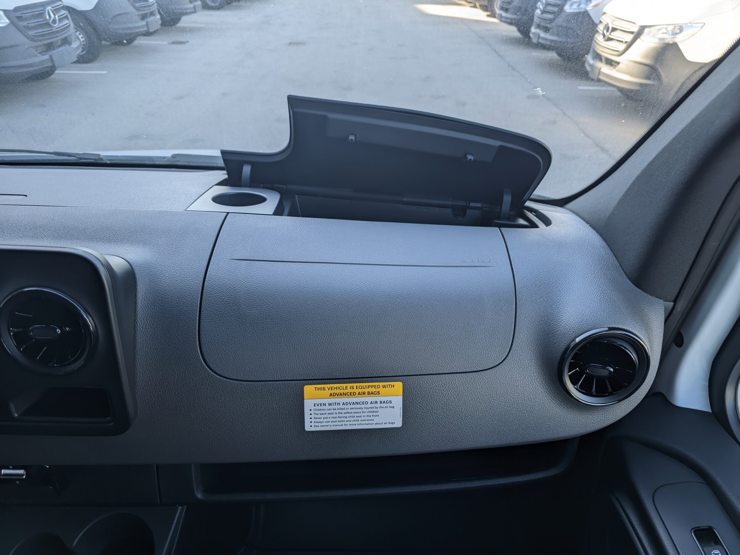 2024 Mercedes-Benz Sprinter Cargo Van Base - Photo 19