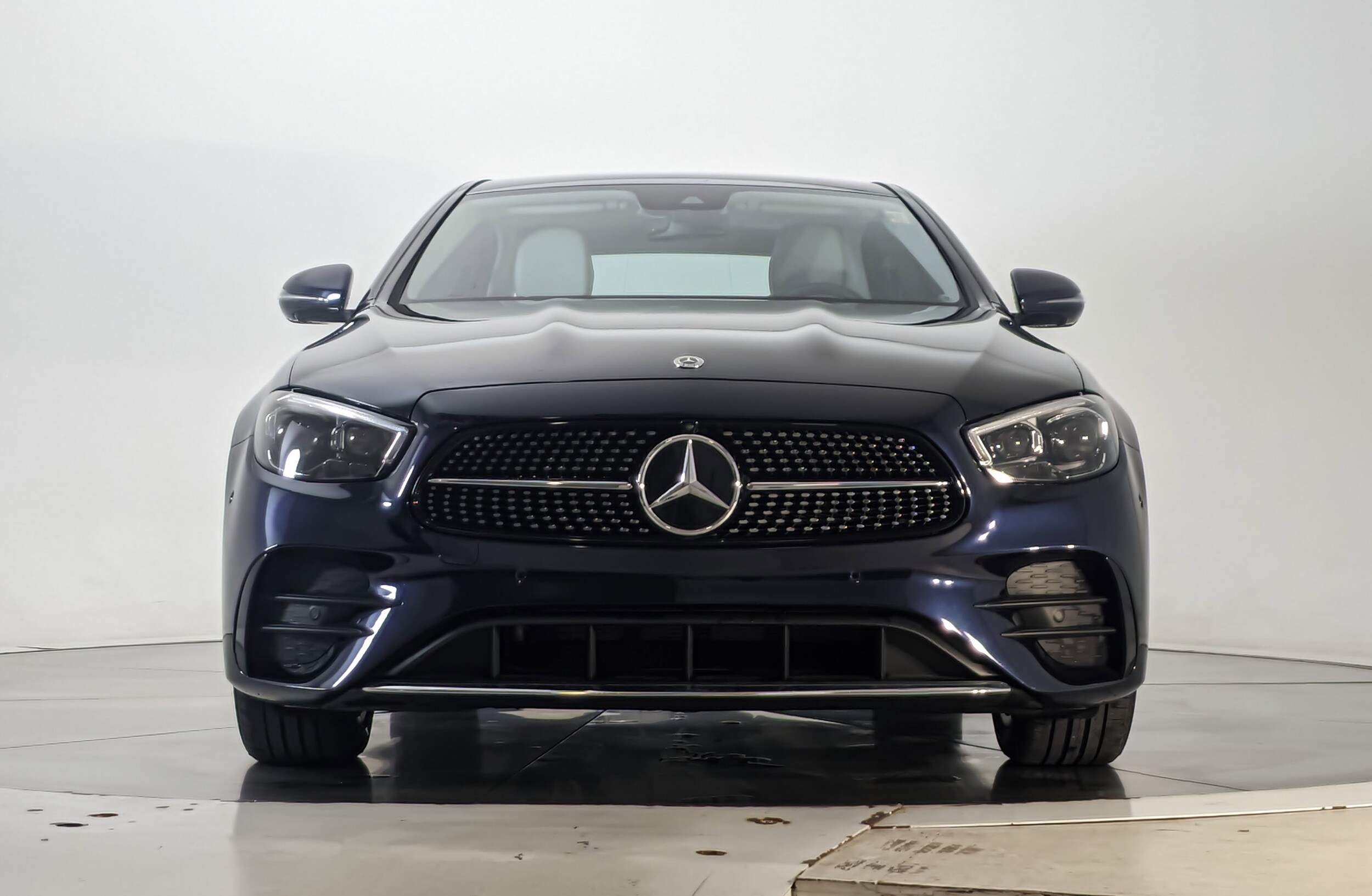 2023 Mercedes Benz E 450 4MATIC Sedan photo 3