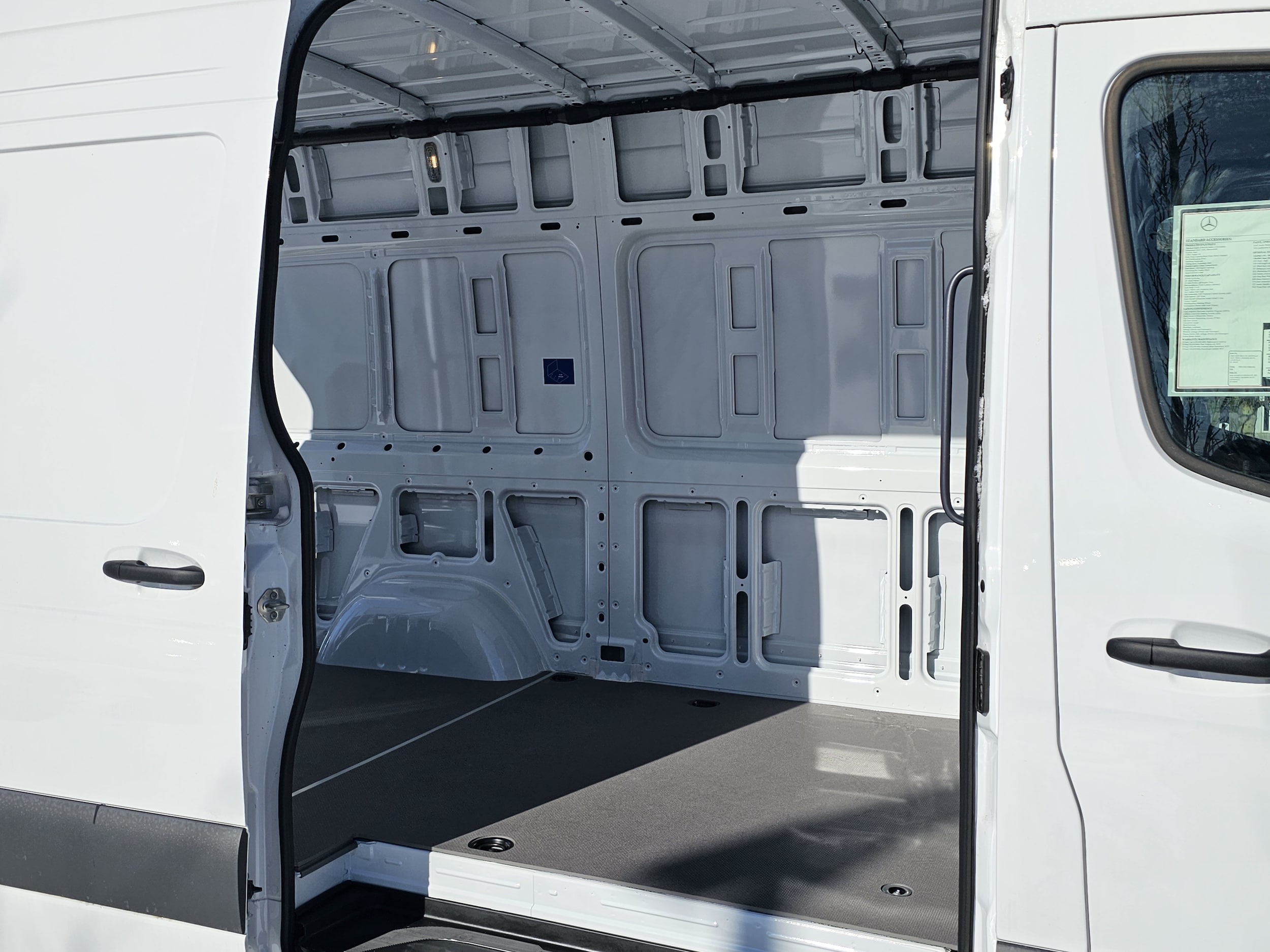 2025 Mercedes-Benz Sprinter Cargo Van Base - Photo 8