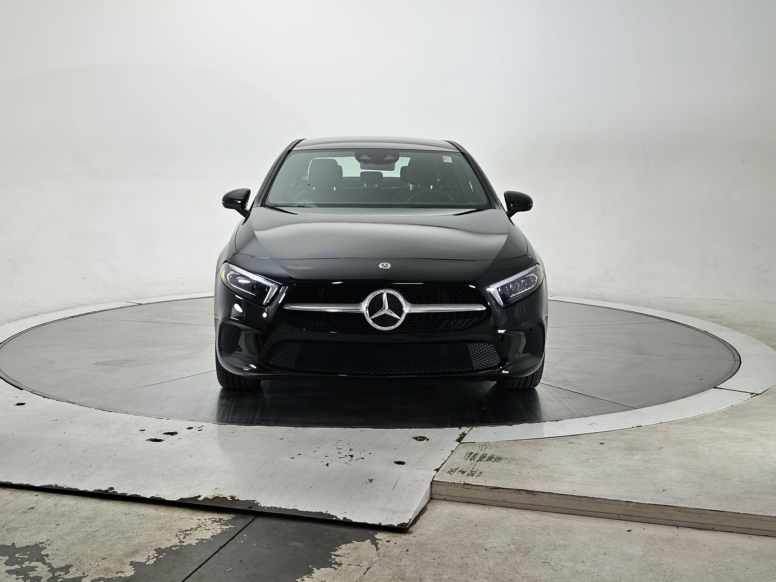 2019 Mercedes Benz A 220 4MATIC photo 3
