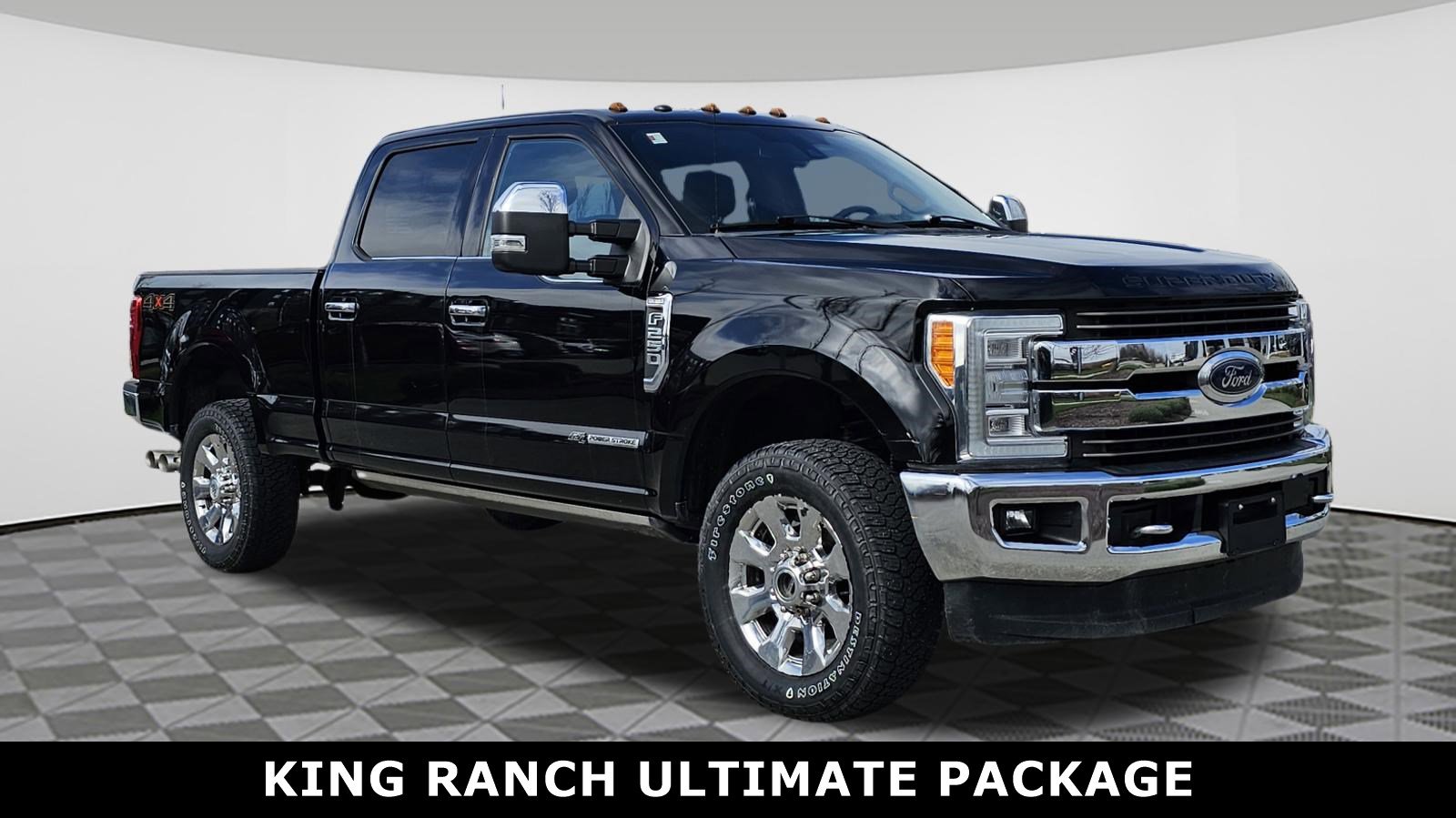 2017 Ford F-250 King Ranch 4x4 Crew Cab 8' Box's photo