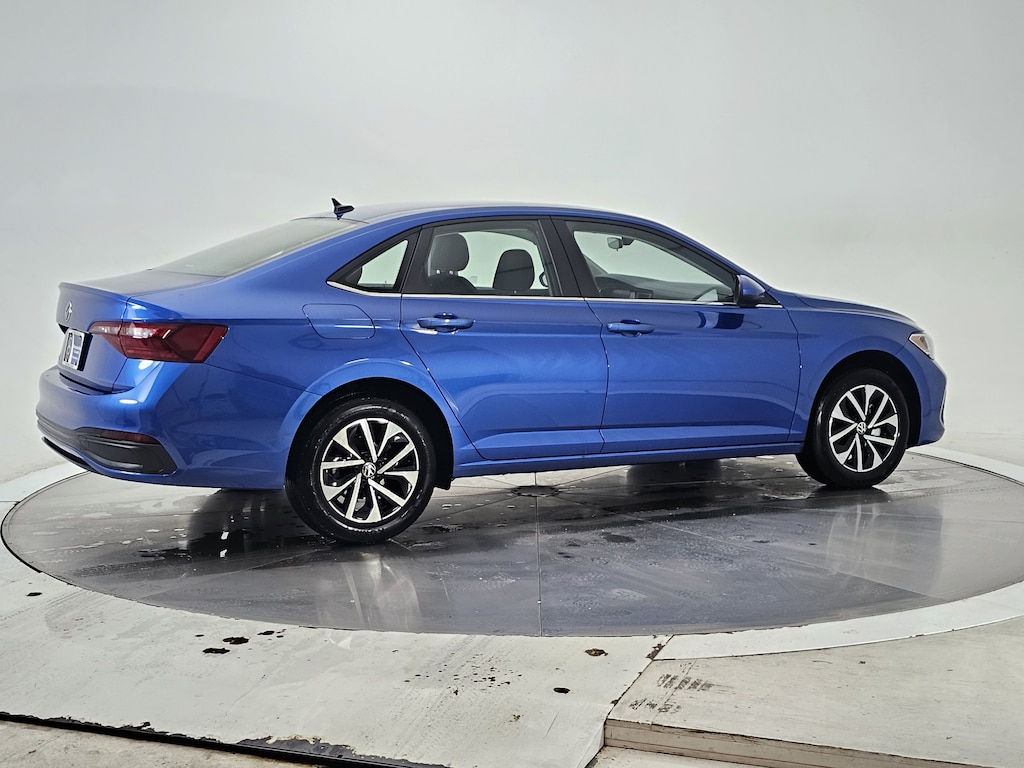 Used 2023 Volkswagen Jetta 1.5T S Sedan