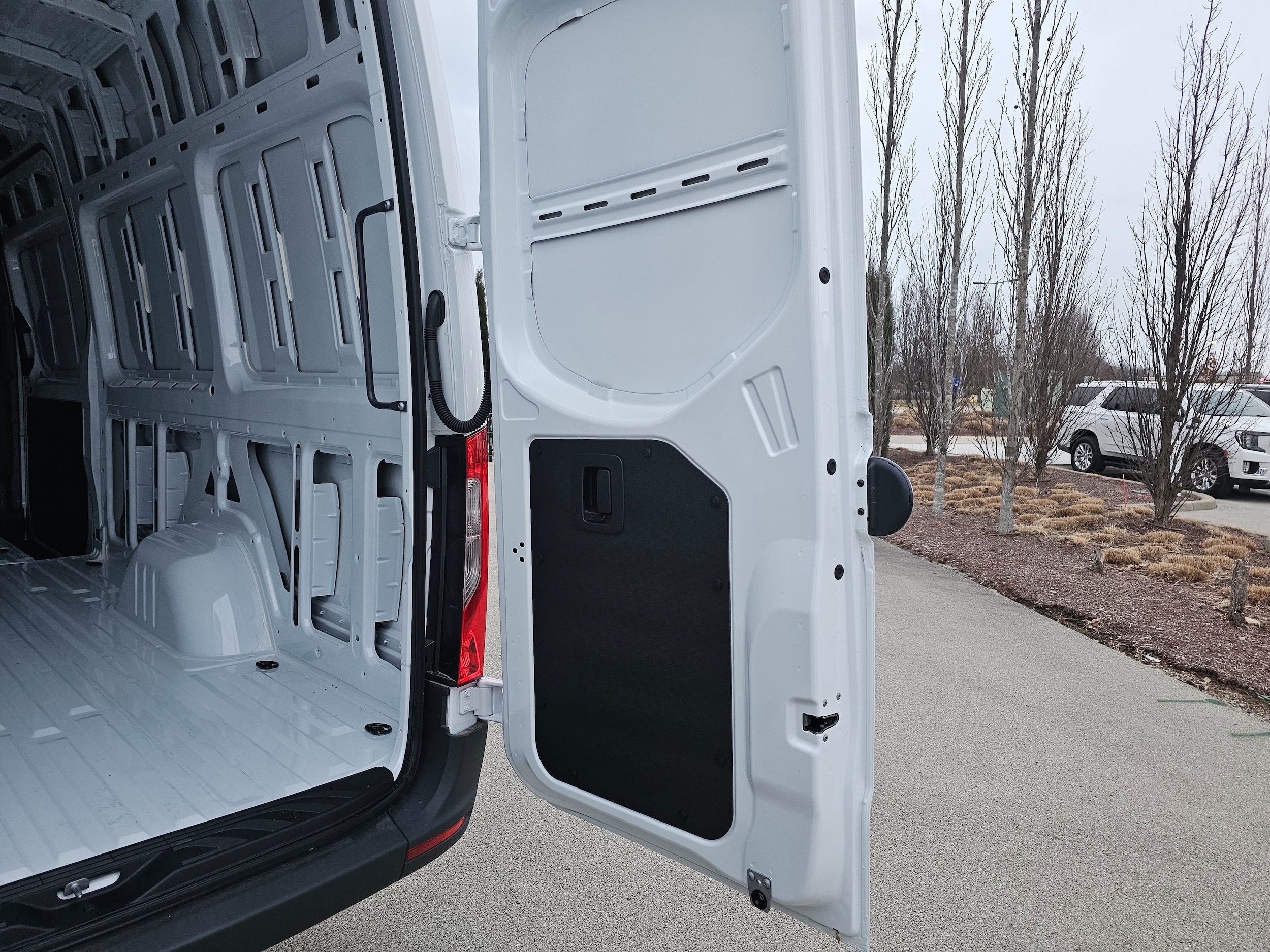 2025 Mercedes-Benz Sprinter Cargo Van Base - Photo 13