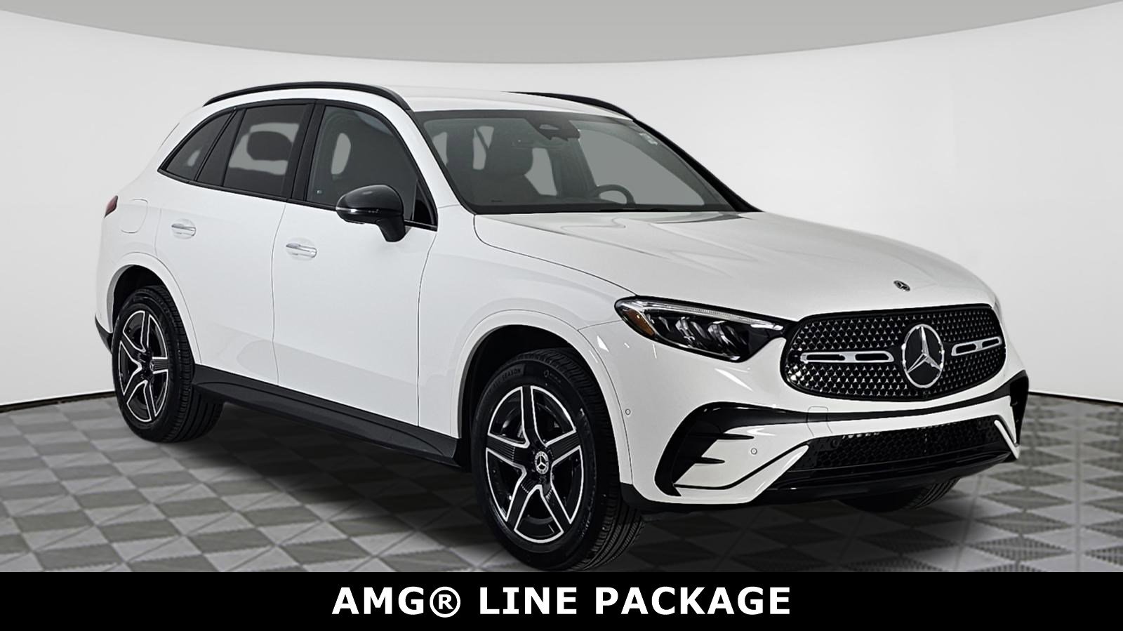 2025 Mercedes-Benz GLC Base's photo