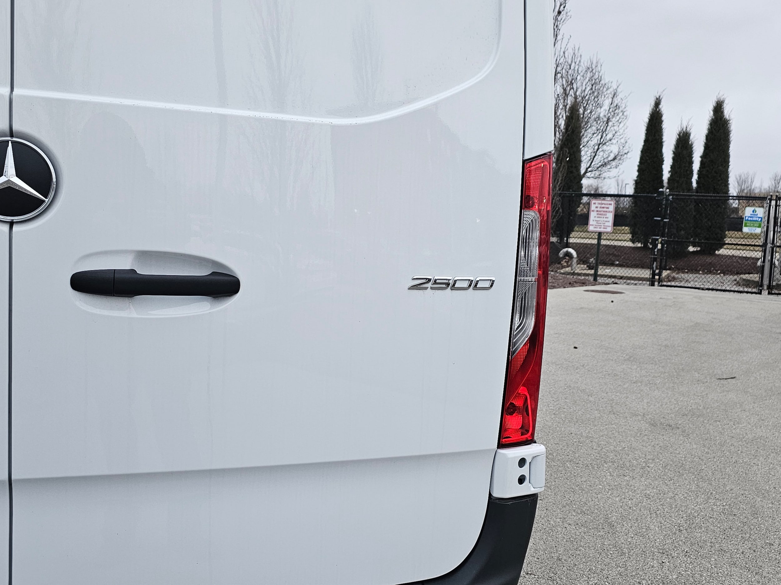 2025 Mercedes-Benz Sprinter Cargo Van Base - Photo 12