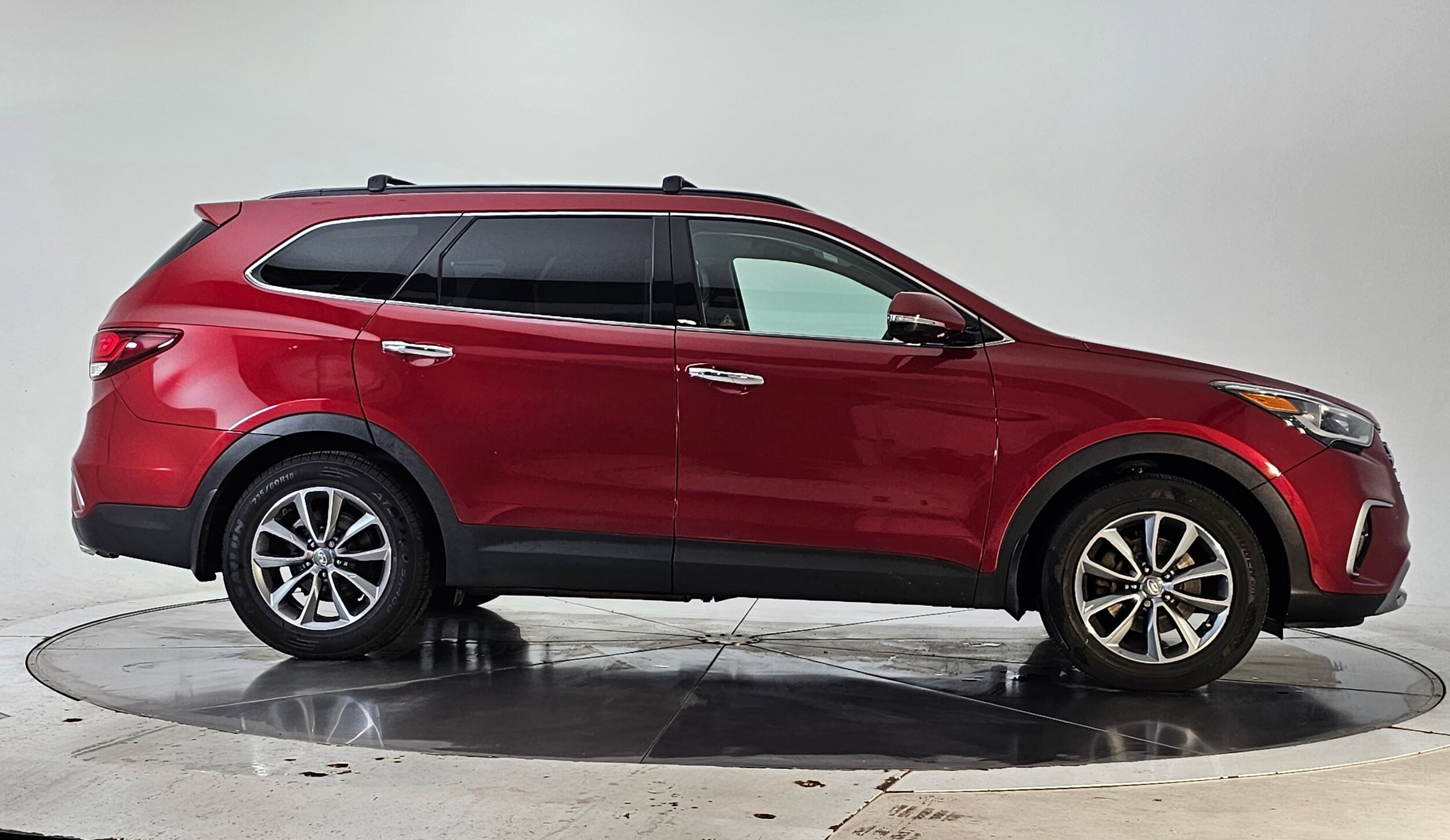 2017 Hyundai Santa Fe Limited photo 3
