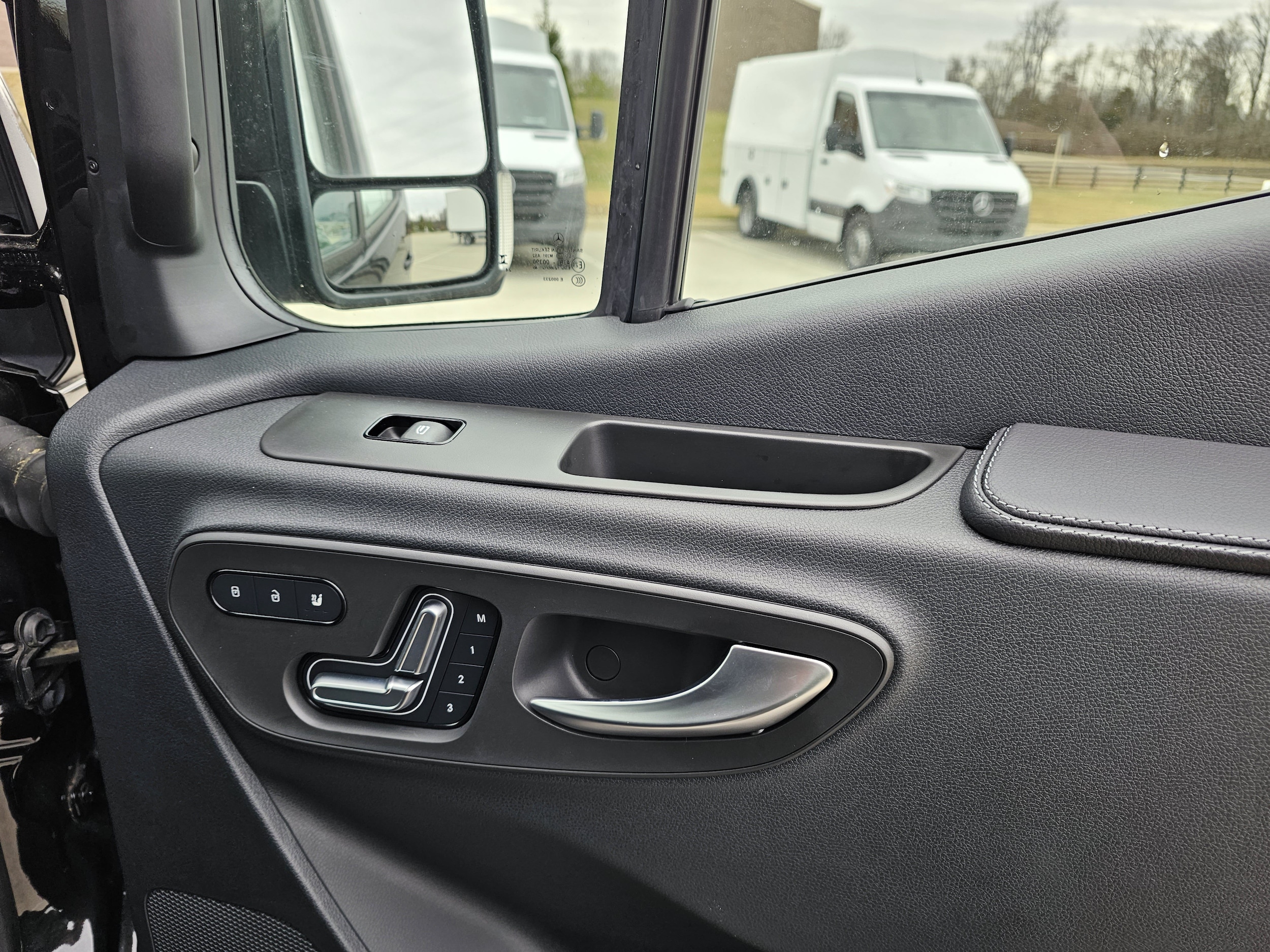 2025 Mercedes-Benz Sprinter Passenger Van Base - Photo 23