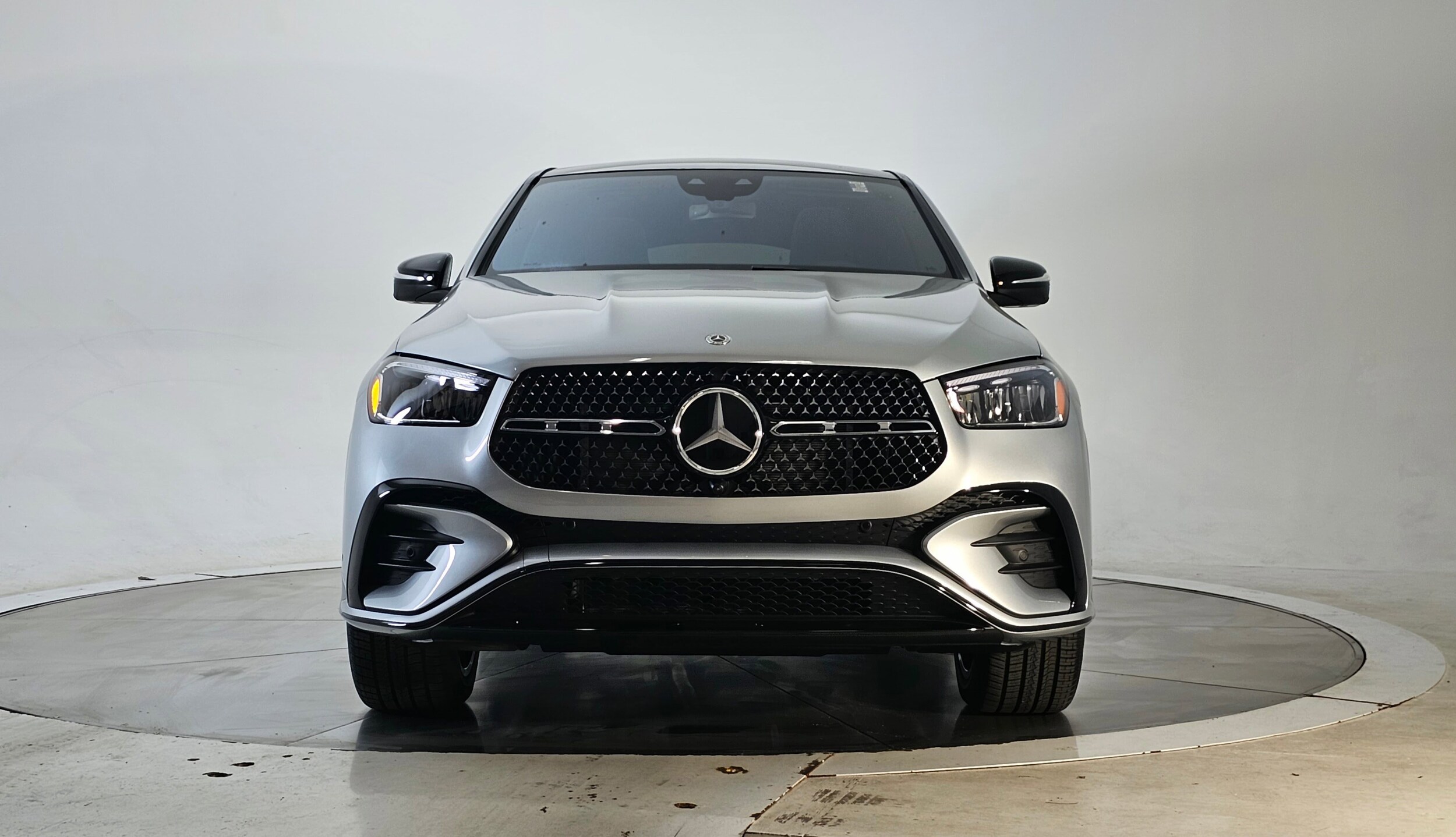 2026 Mercedes Benz GLE 450 4MATIC photo 4