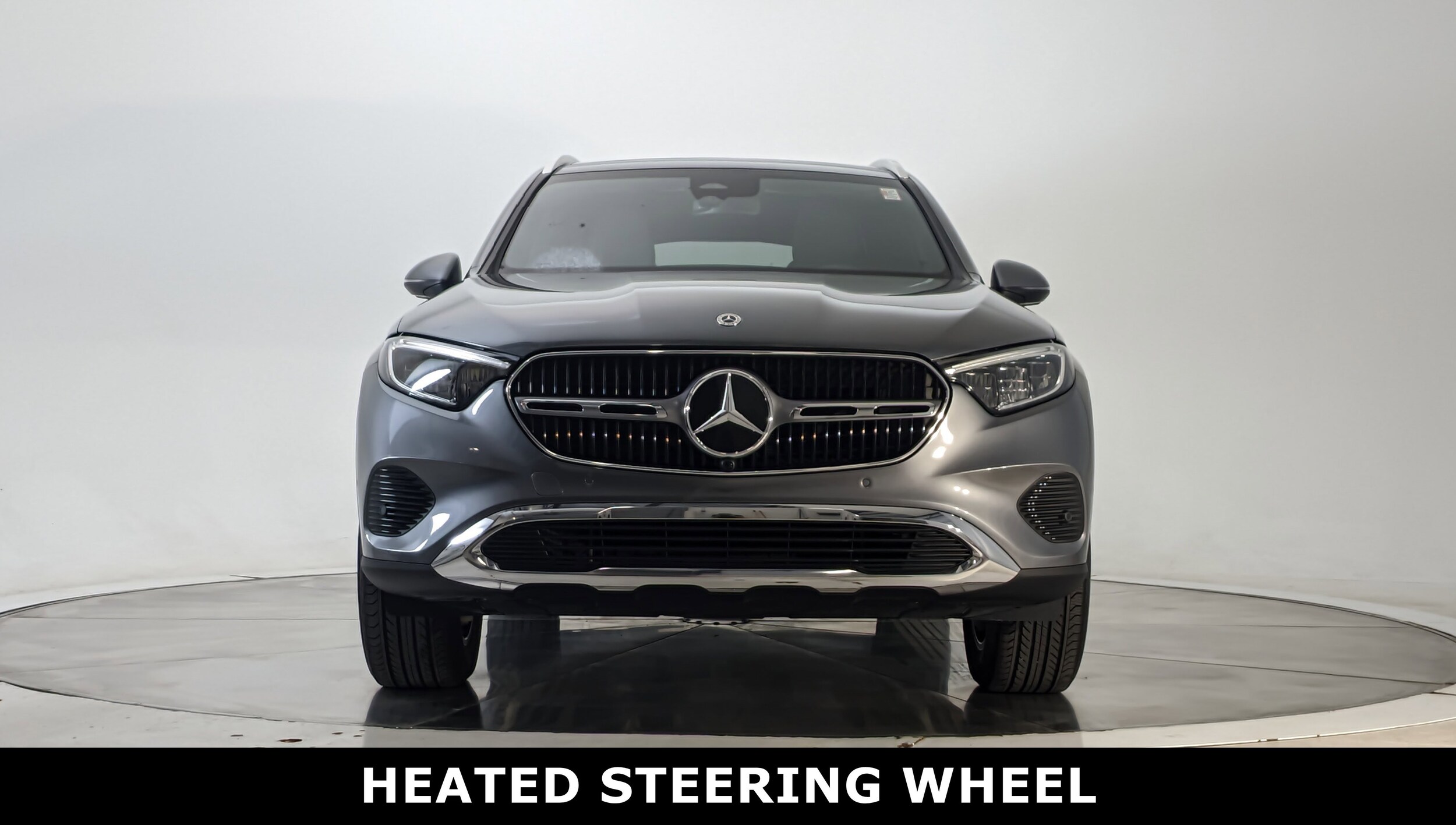 2023 Mercedes Benz GLC 300 4MATIC photo 2