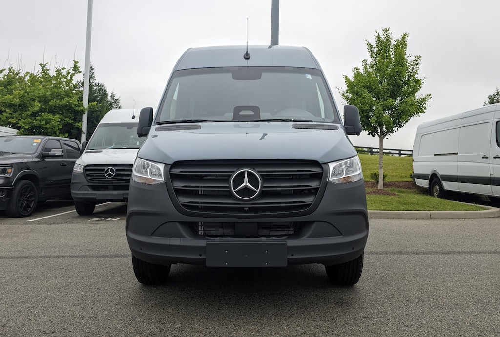 New 2025 Mercedes-Benz Sprinter 2500 Passenger 144 WB Van Passenger Van